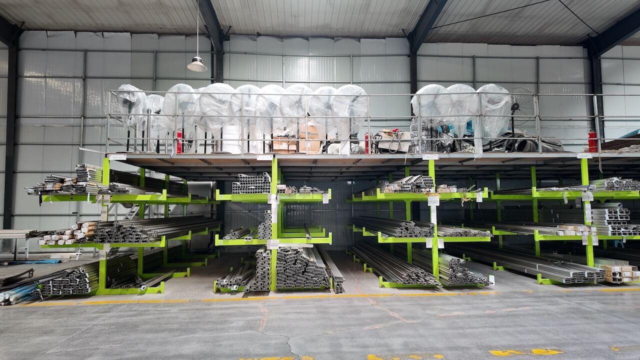 Производство Frameless Studio 2